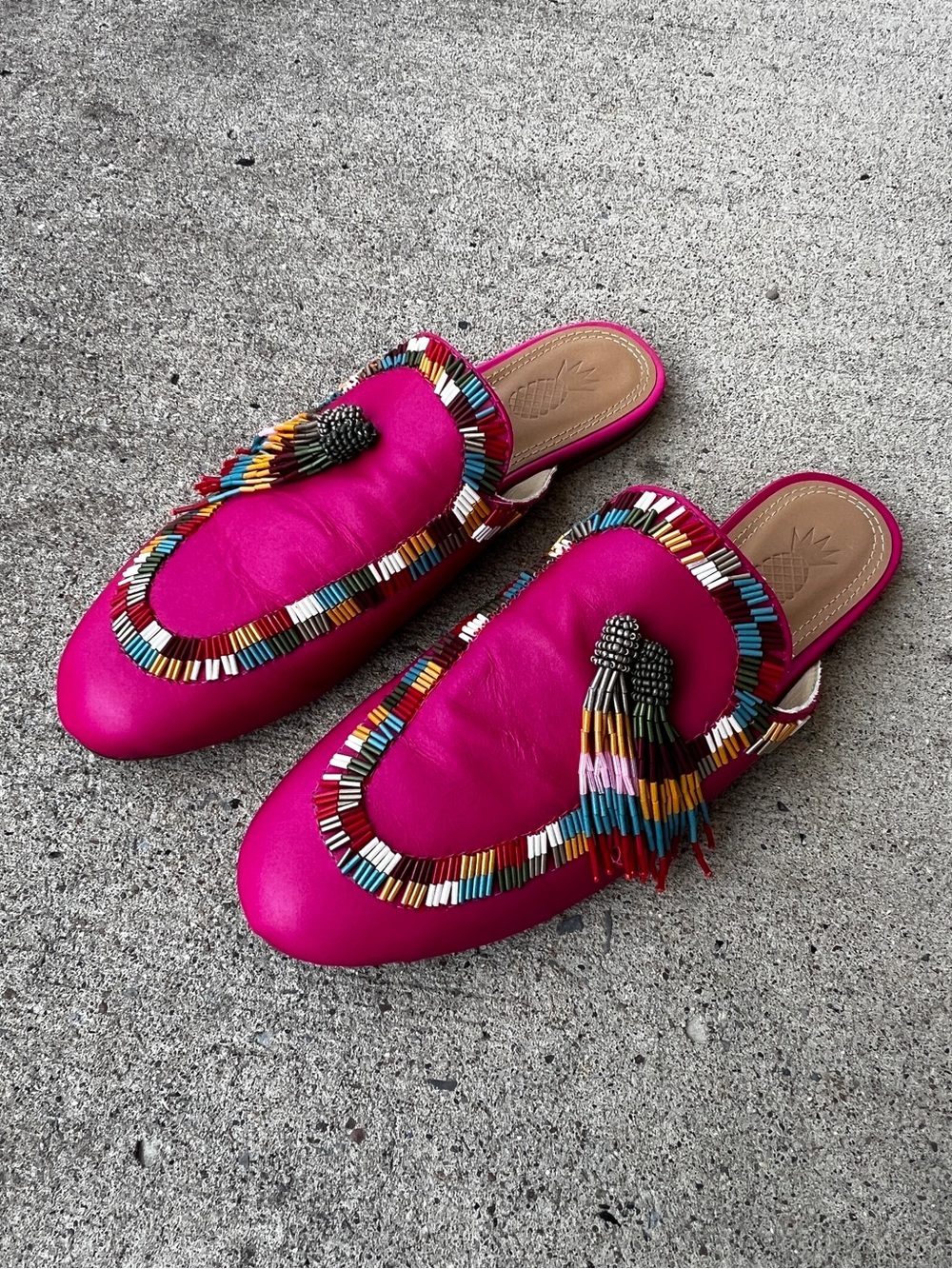 FARM Rio Hot Pink Beaded Tassel Slide Mules Size 8
